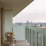 Apartman Huswell - Your Perfect Coastal Escape With Swimming Pool