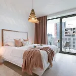 Apartman Huswell - Your Perfect Coastal Escape With Swimming Pool