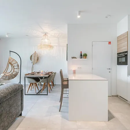 Huswell - Your Perfect Coastal Escape With Swimming Pool * Ostend