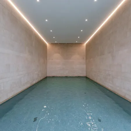 Huswell - Your Perfect Coastal Escape With Swimming Pool Appartement Ostende